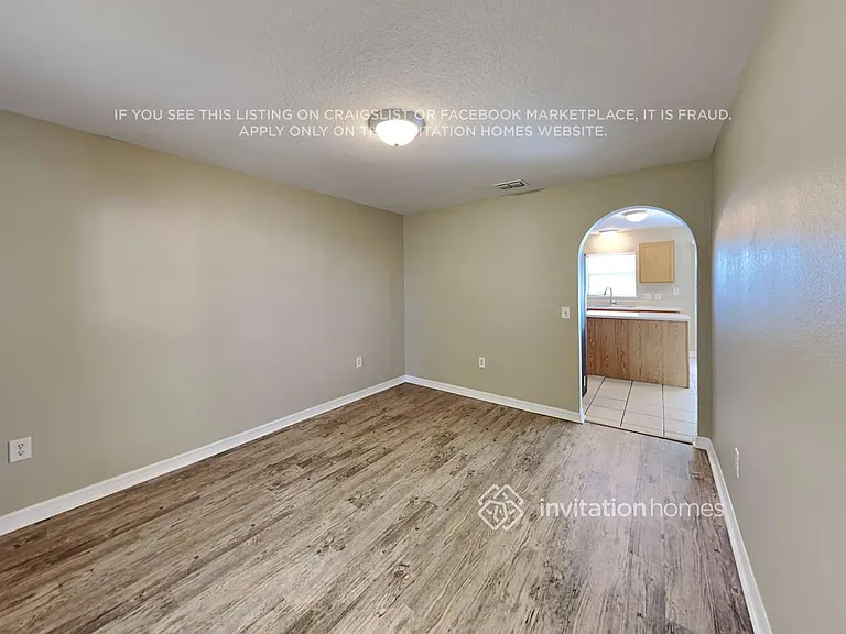 313 Flint Dr — Photo 6