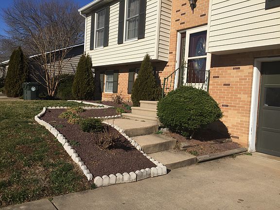 Steps to the front door