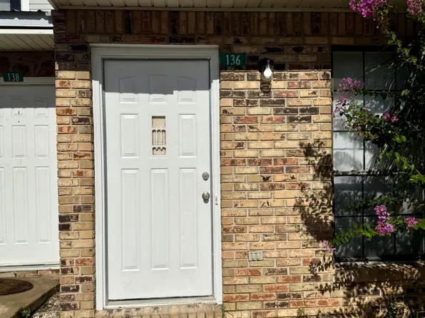 136 Alder Ave, Fort Walton Beach, FL 32548