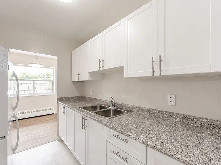 3030 Prospect St — Photo 8