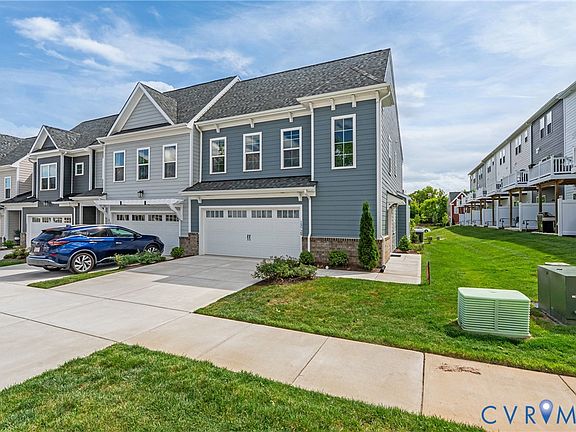 2nd image of 13729 Randolph Pond Ln