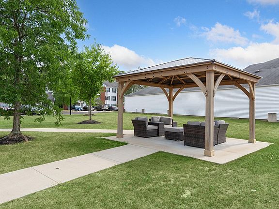 5th image of 2639 Arbor Glen Dr #106