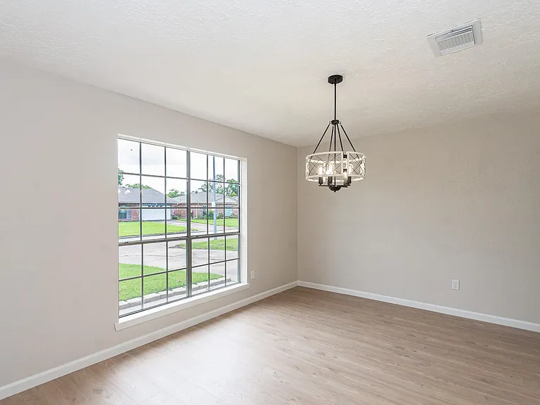 16911 Bougainvilla Ln — Photo 4