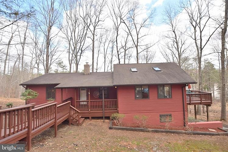 1st image of 6192 Holly Berry Ct