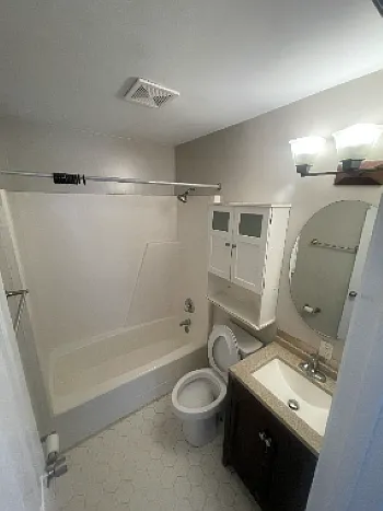1012 E Chester St #B — Photo 8