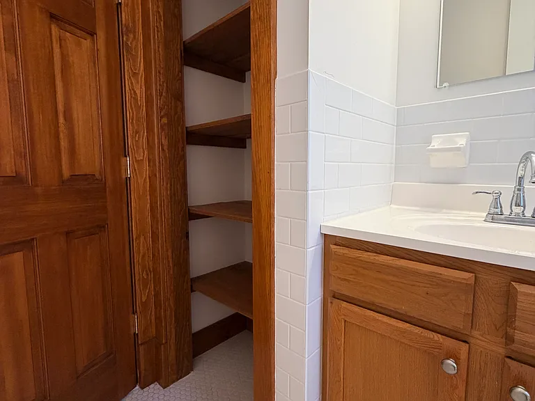116 Bishop St #F — Photo 11