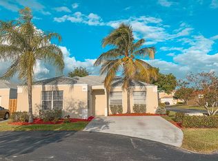 9801 SW 221st St, Cutler Bay, FL 33190