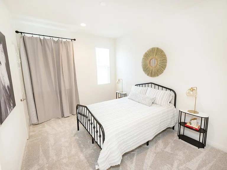 2615 Babaco St — Photo 10