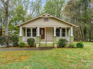 119 E End Ave, Statesville, NC 28677