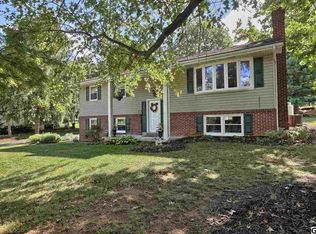 250 Hilltop View Way, Elizabethtown, PA 17022