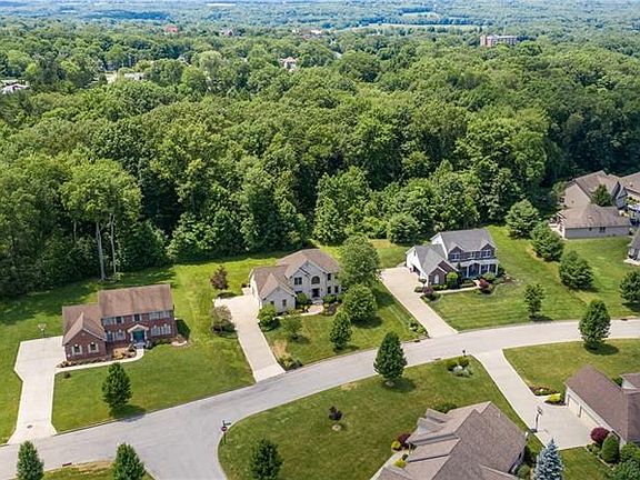 5th image of 1923 Pierce Bluffs Dr
