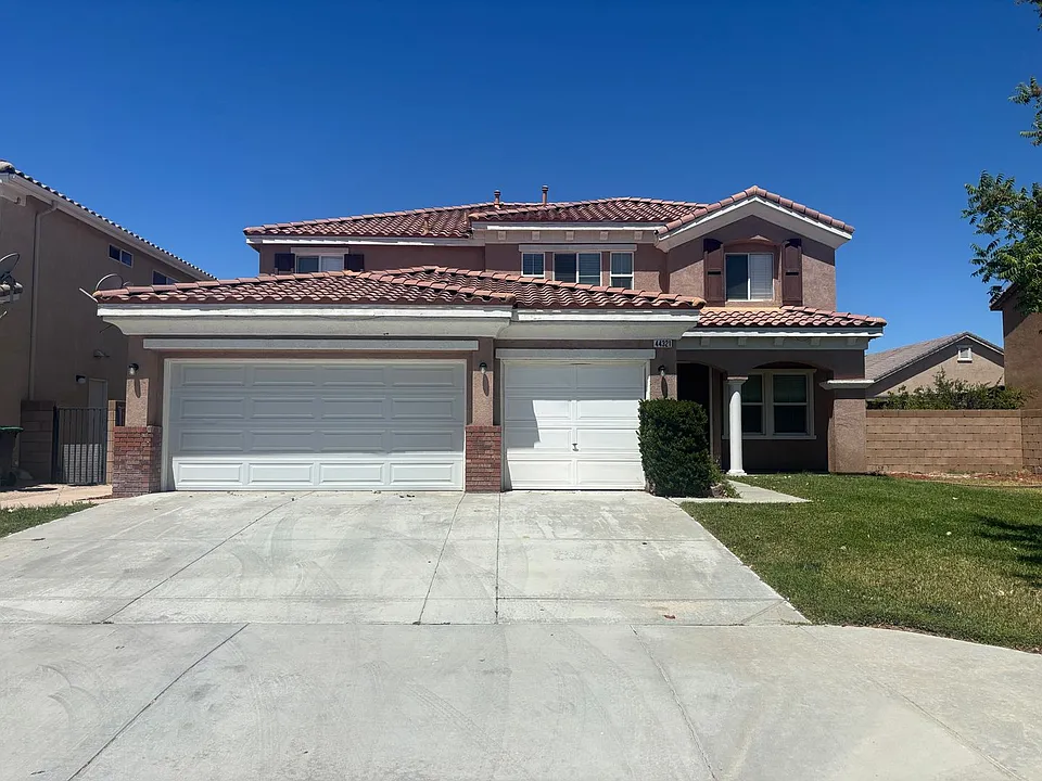 44321 Sunmist Ct