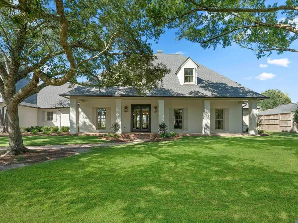 19221 S Lakeway Ave, Baton Rouge, LA 70810
