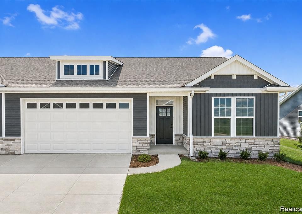 1st image of 356 McDowell Dr