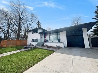 18 Winsdale Rd, Toronto, ON M9C2W8