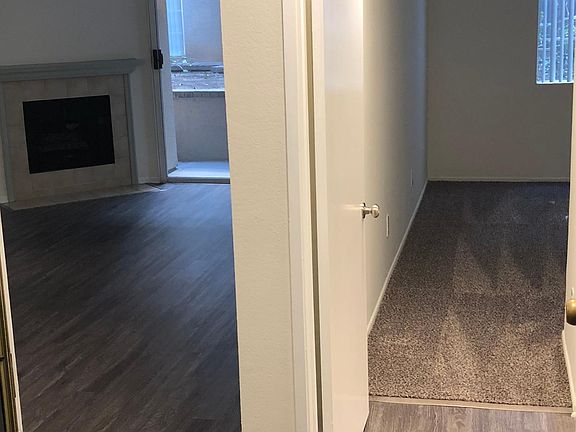 4th image of 1545 Amherst Ave APT 206
