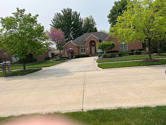 2nd image of 21508 Raintree Dr