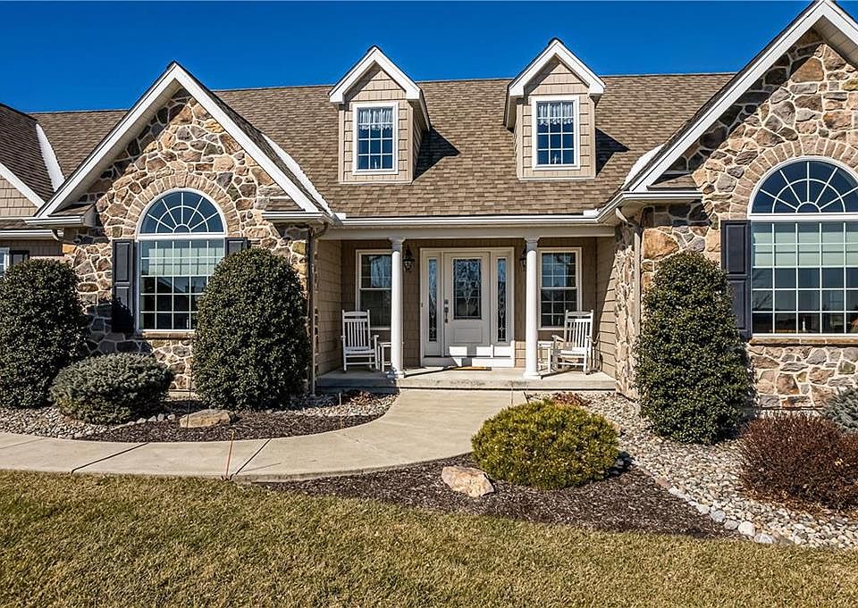 215 Eagle View Dr, Bath, PA 18014 Zillow