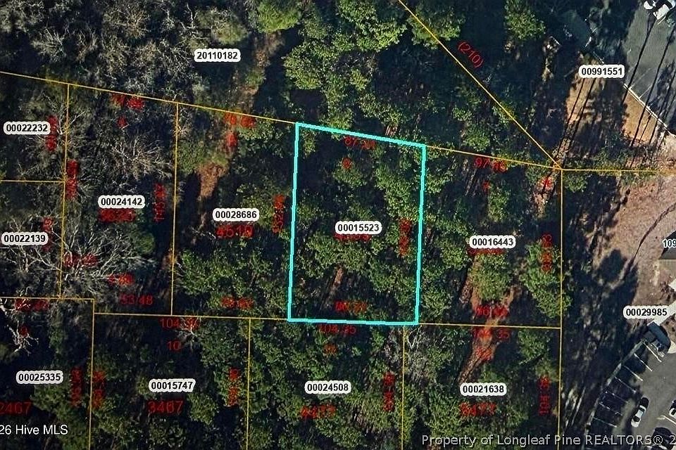 1st image of 6 Forest Hills Dr