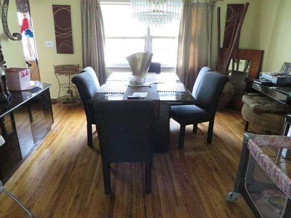 5th image of 1532 Woodside Ave