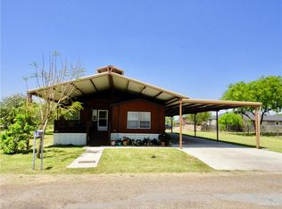 12401 Lakeview Dr, Edinburg, TX 78541