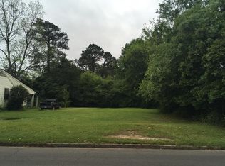 1504 W 7th St, Hattiesburg, MS 39401