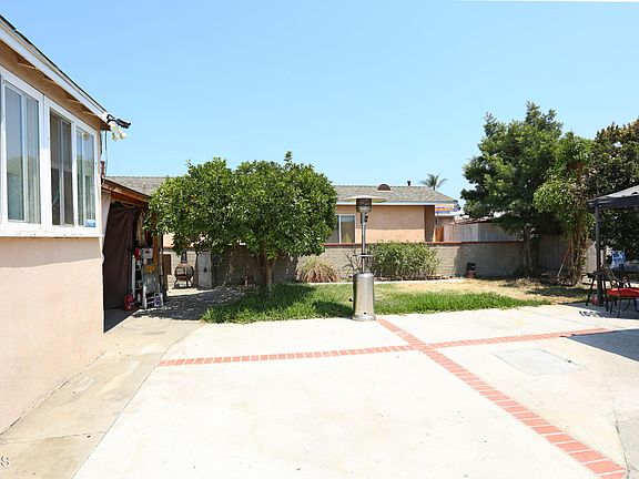 5th image of 12712 Chelsfield St