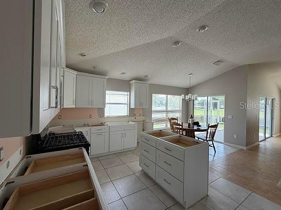 2nd image of 1546 Conway Ct