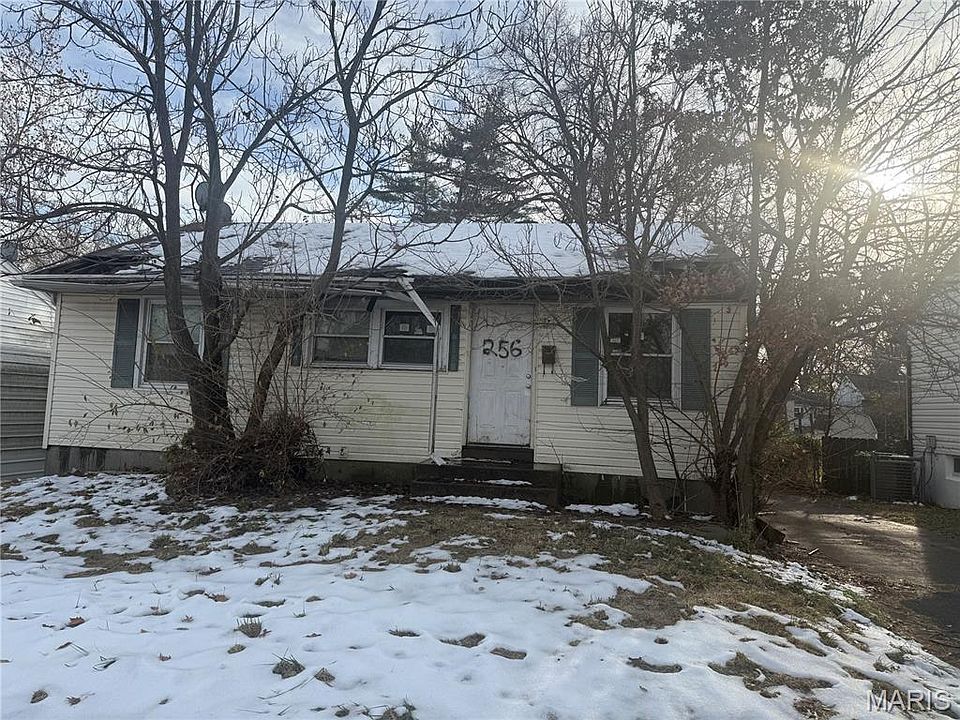1st image of 256 Shepley Dr