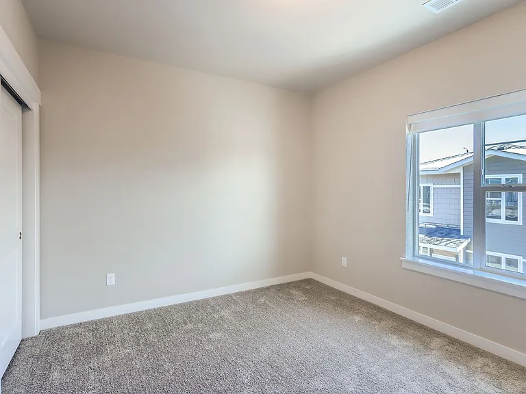310 High Point Dr #A-103 — Photo 22