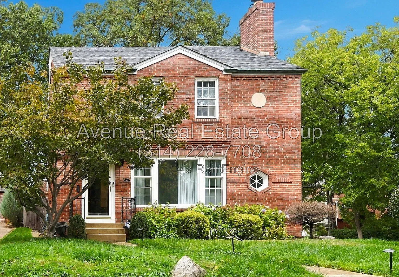 3 bed, 2.5 bath, 2156 sqft, $3,000 — Photo 2