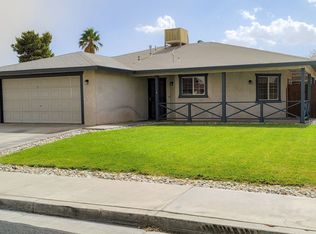 705 Ginger Ave, Ridgecrest, CA 93555