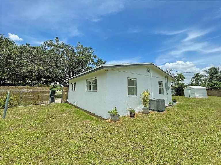 1606 NW 12th Ave — Photo 55