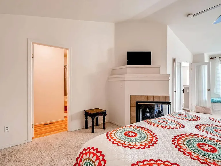6506 Silver Mesa Dr #C — Photo 30