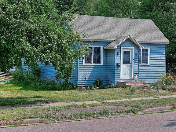 2nd image of 322 5th Ave E