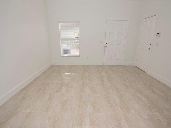 3rd image of 1351 Honey Blossom Dr