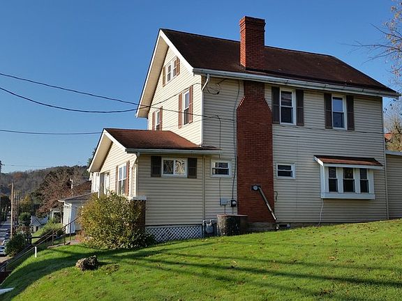 2nd image of 414 Church St