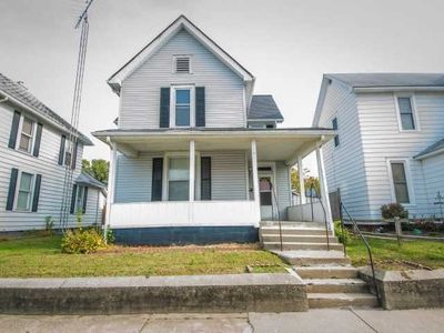 926 E Locust St, Vincennes, IN, 47591