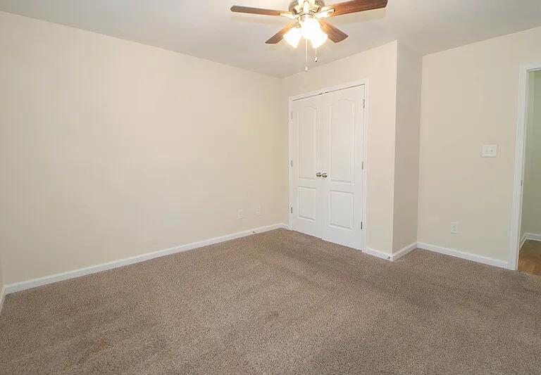 505 E Havendale Ct — Photo 13