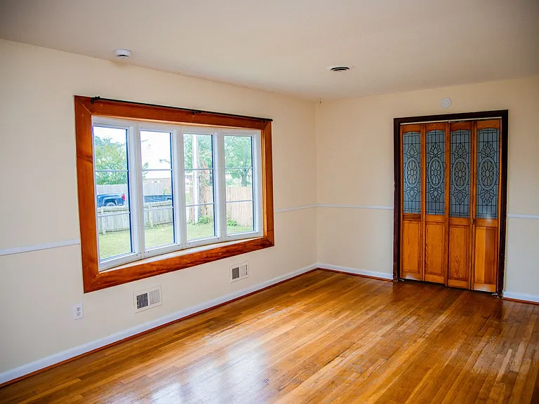 706 Erich Rd — Photo 3