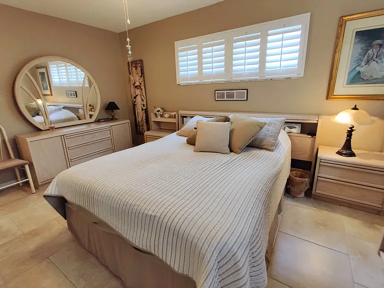 509 W Venice Ave #107 — Photo 10