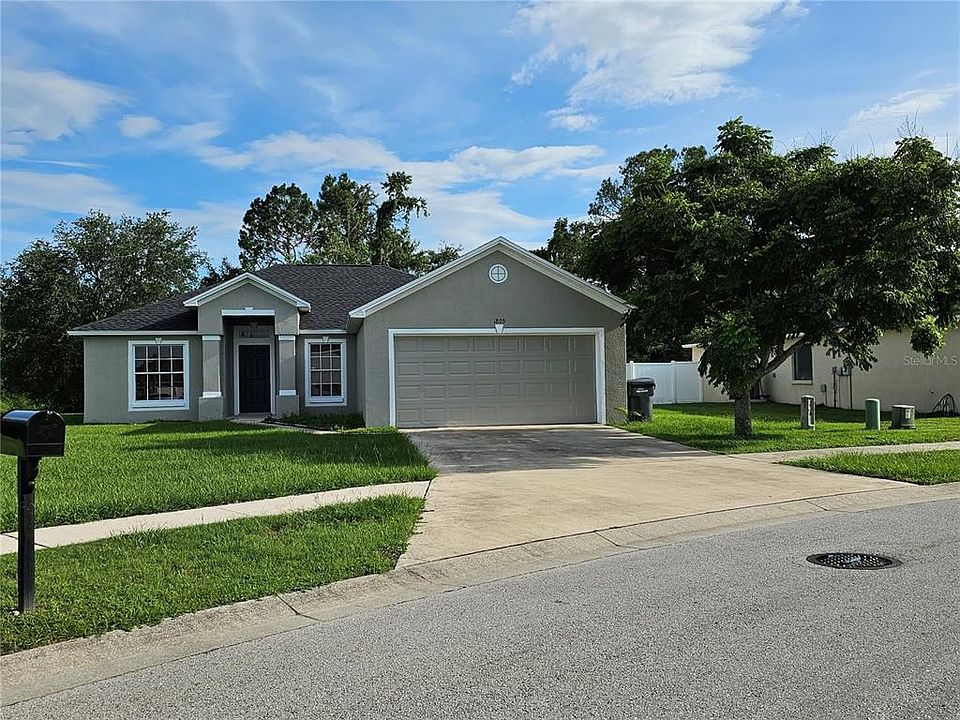 1st image of 1805 Forest Hill Dr