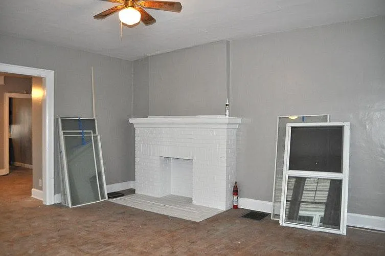Living Room. Fireplace is decorative only.