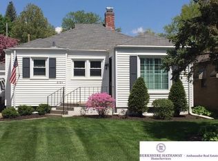 6104 William St, Omaha, NE 68106