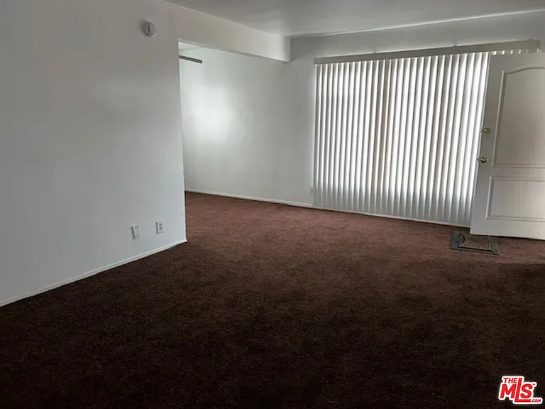 10702 Crenshaw Blvd #5 — Photo 6