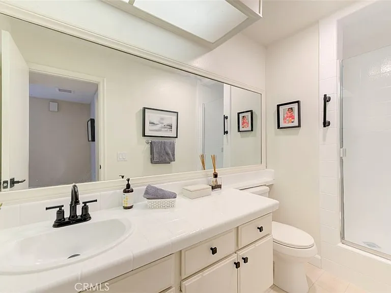 3341 Calle La Veta — Photo 25