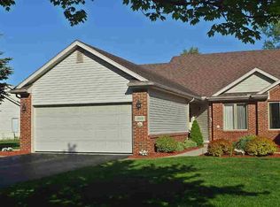 1610 Spruce Ct, Temperance, MI 48182