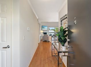 5500 Owensmouth Ave APT 331, Woodland Hills, CA 91367