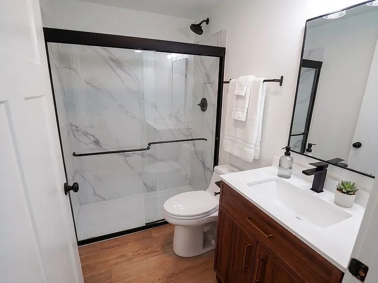 509 38th Ave N #E3 — Photo 5