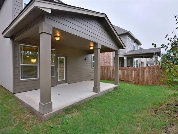 3rd image of 404 Buttercup Creek Blvd APT 19